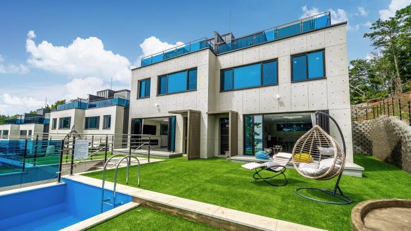 Daebudo (Yeongheungdo) Sleep Pool Villa-16