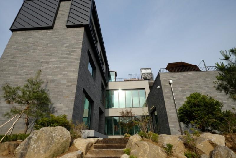 Gapyeong Heterotopia Pension