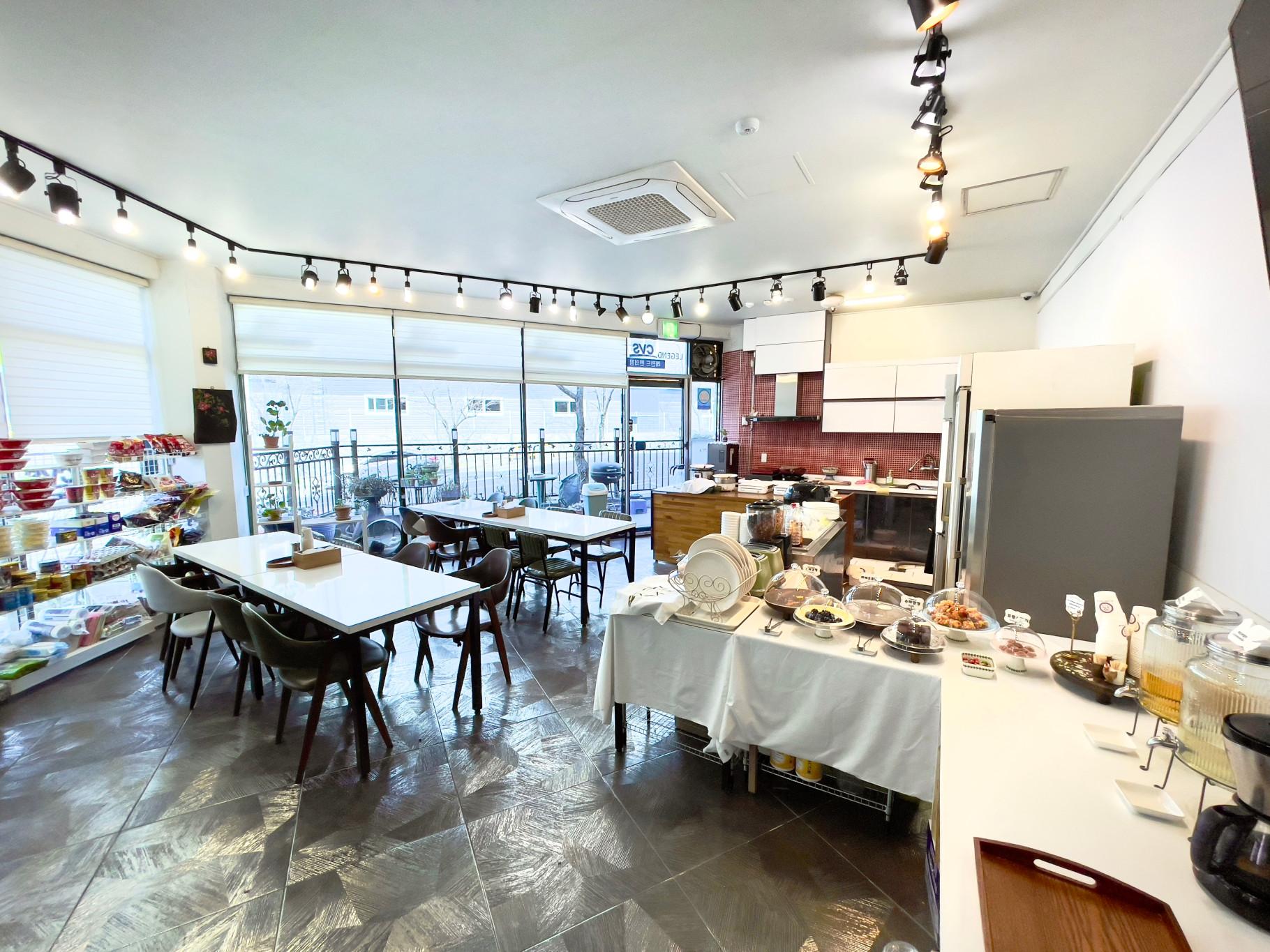 Legend Hotel