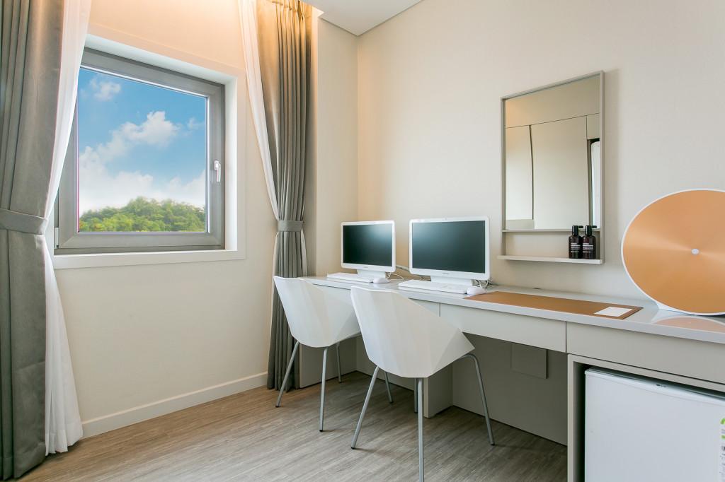 Ehwa University H Avenue-9