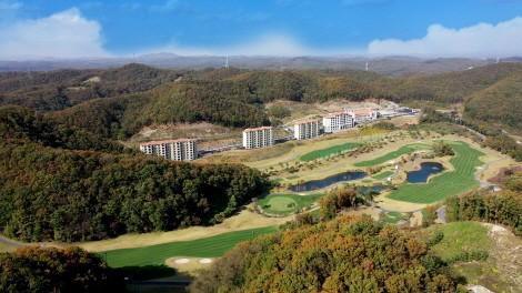 Yeoncheon Baekhak Jayuro Resort-35