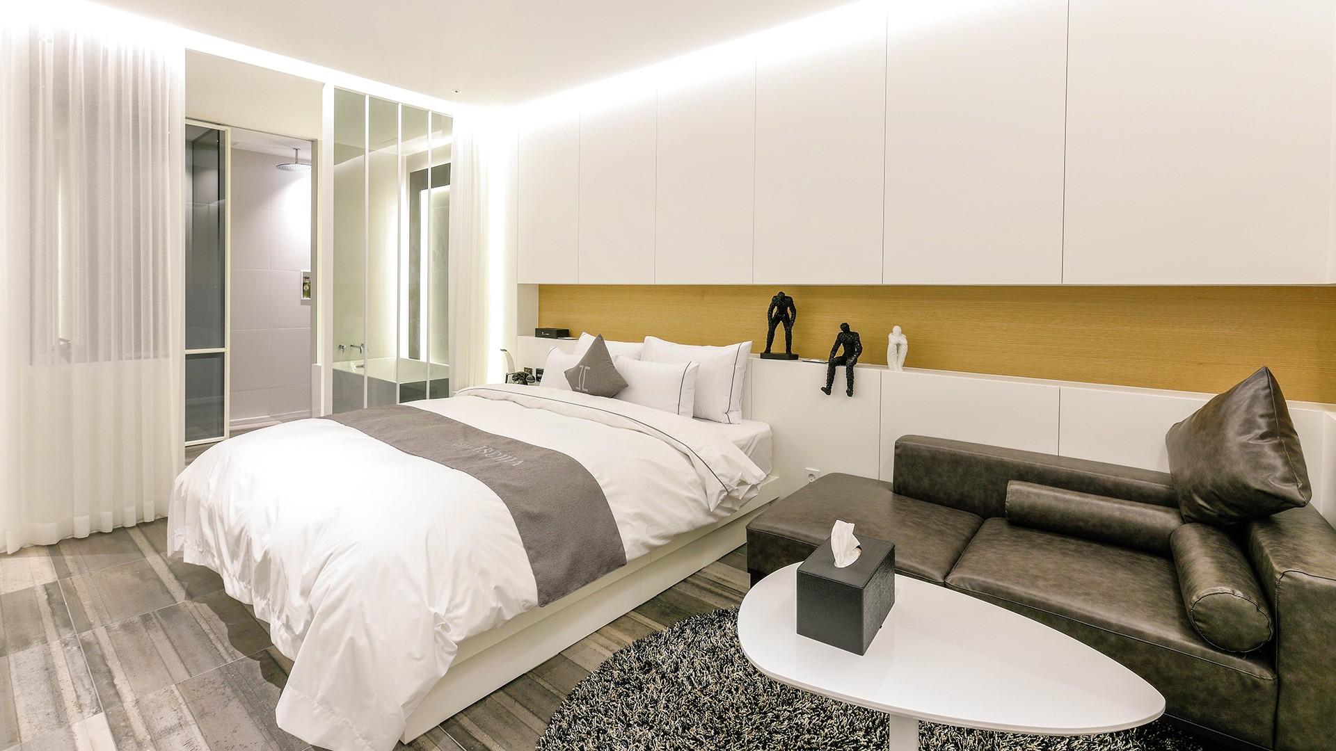 프리미어 스탠다드