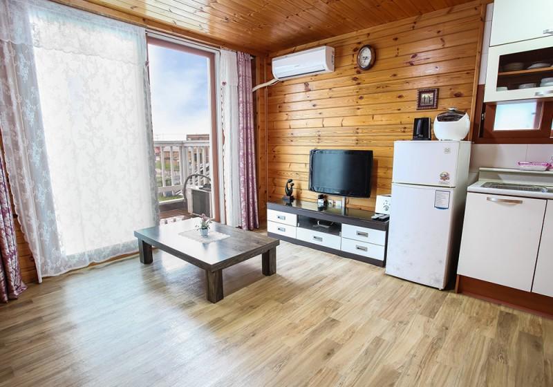 Ganghwa Gil Pension-3