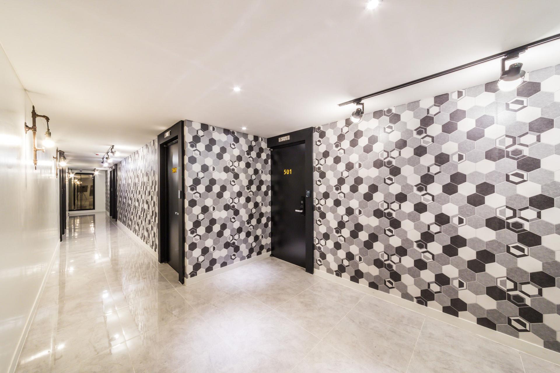 Wolgot Hotel RG-6