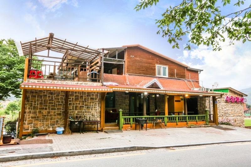 Gongju Inyeonui Hyanggi Pension