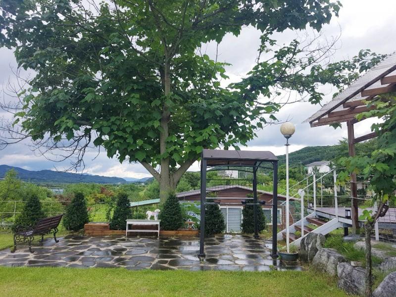 Chungju Riverside Day Pension
