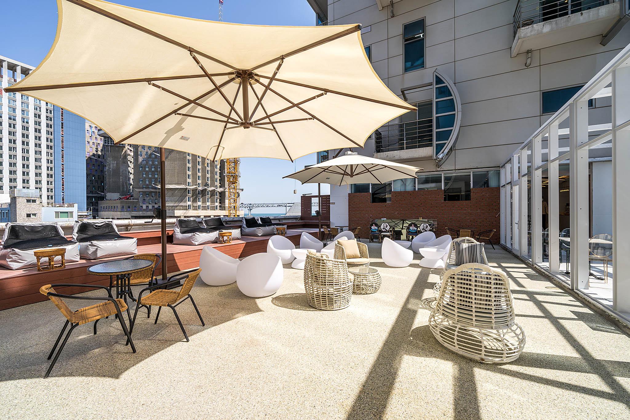 Busan Gwangalli Hotel De Homme-4
