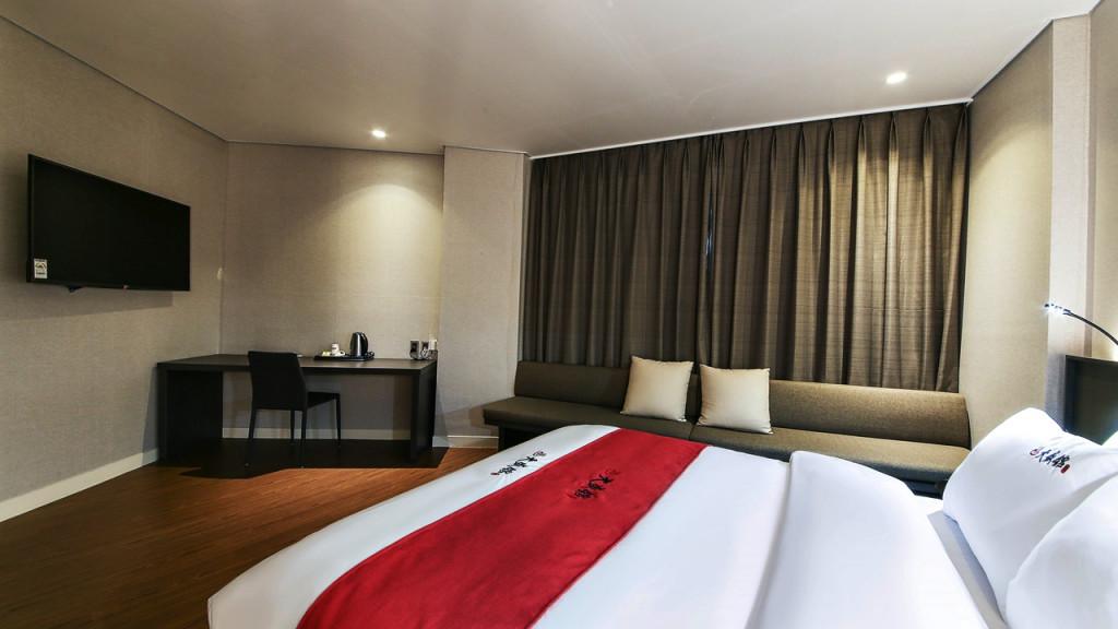 Daeseonggwan Hot Spring Hotel-3