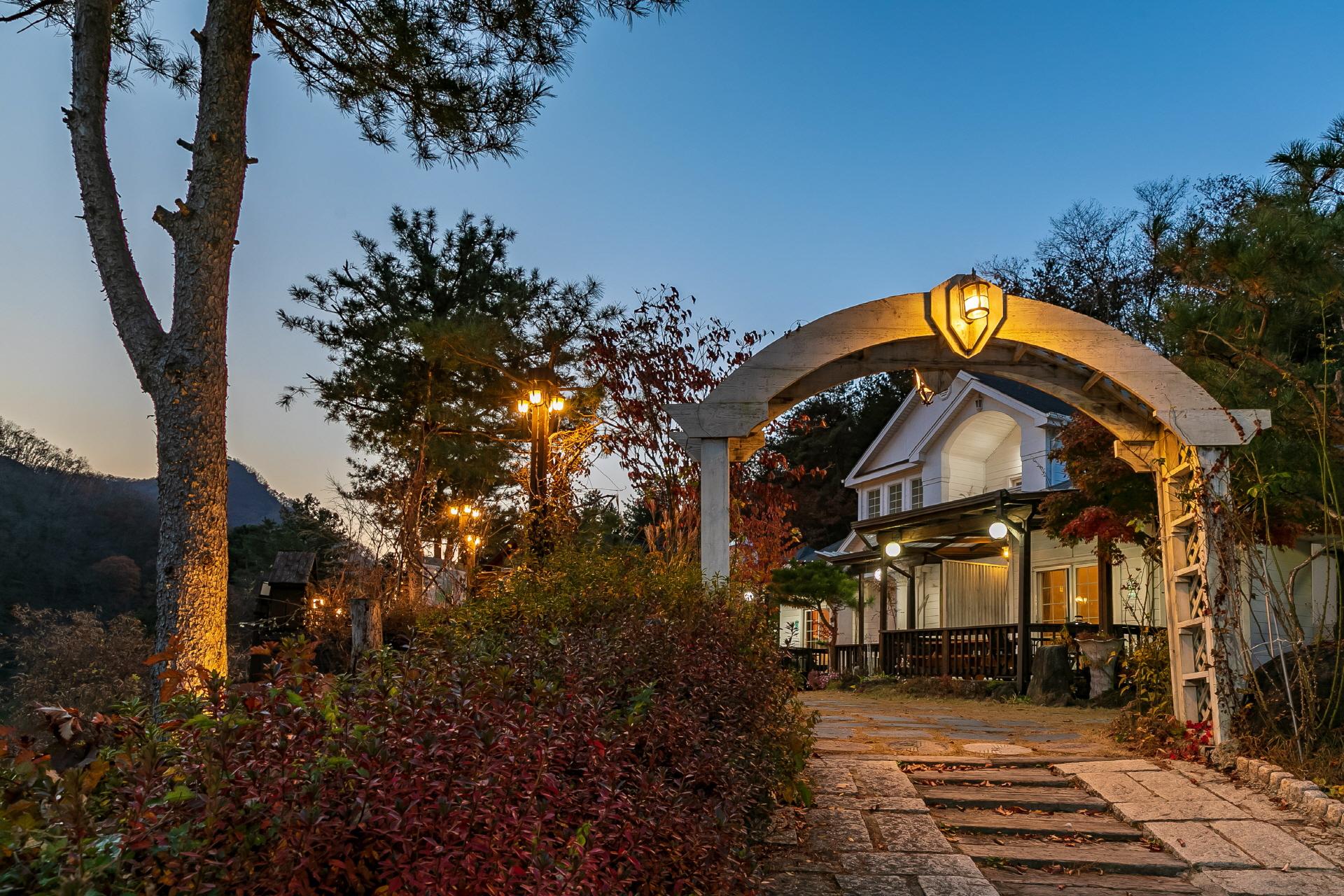 Hongcheon My Way Pet Friendly Pension