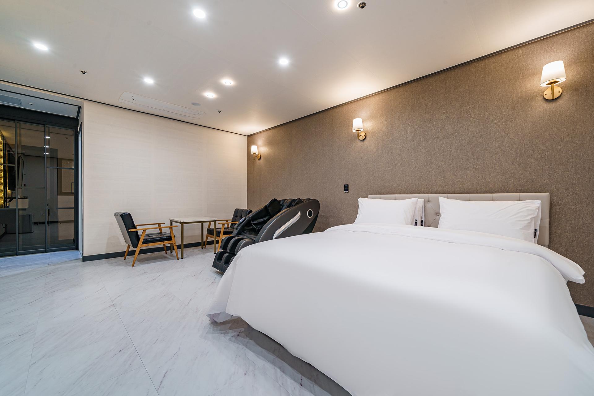 Changwon Masan Jamjari Hotel