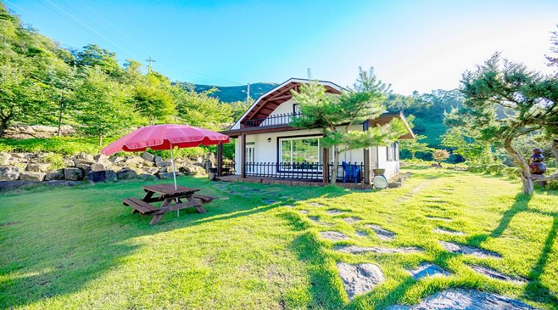 Chungju Montmart Pension