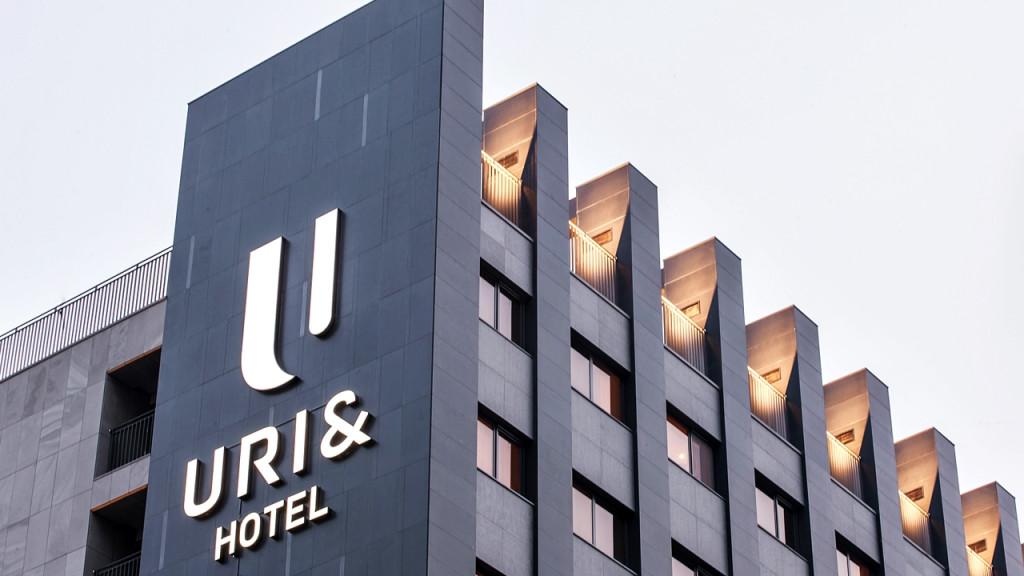 Hotel Uri&