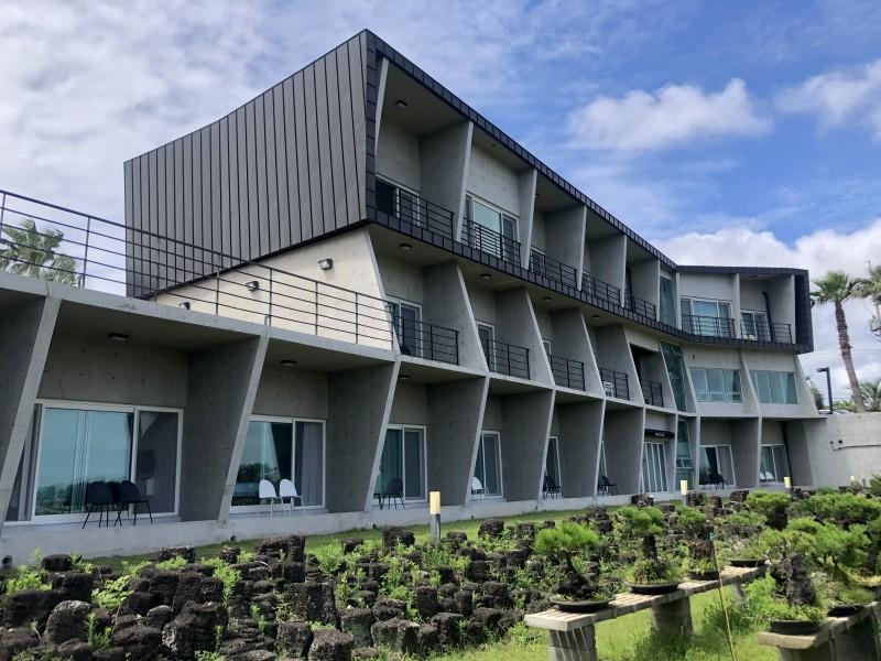 Seogwipo Jeju The BB's Pension