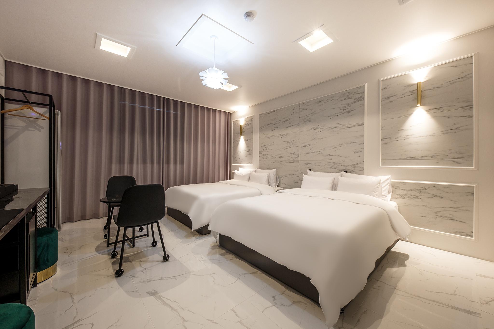 Mokpo Hotel The City