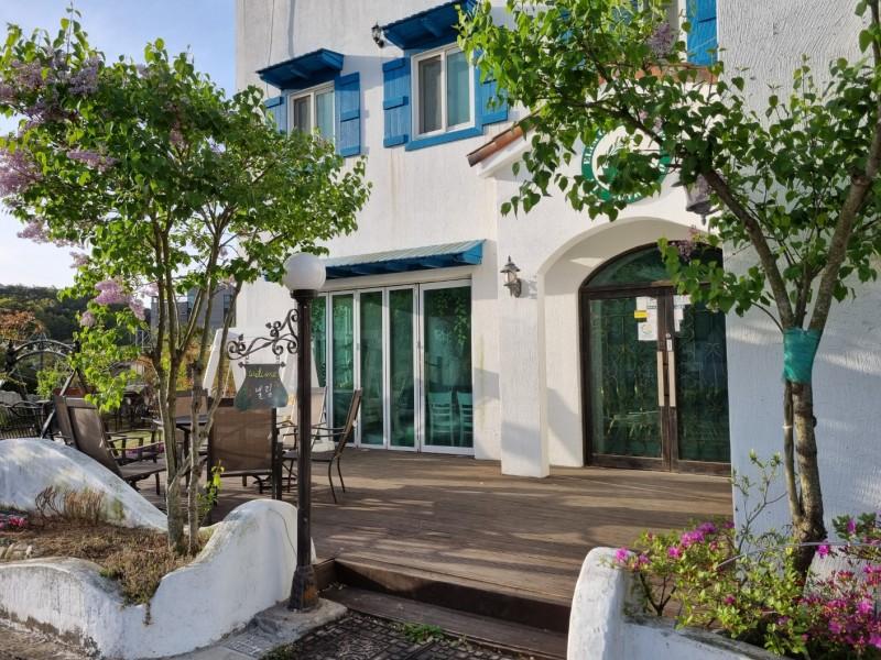 Busan Elim Pension