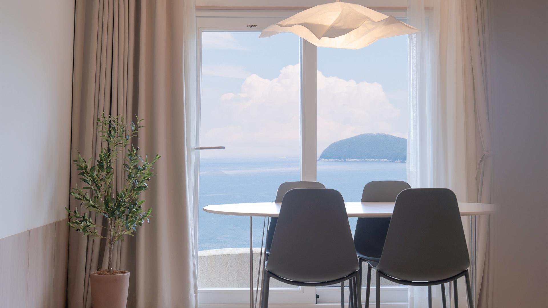 Geoje H Avenue-H Avenue Mongdol Beach