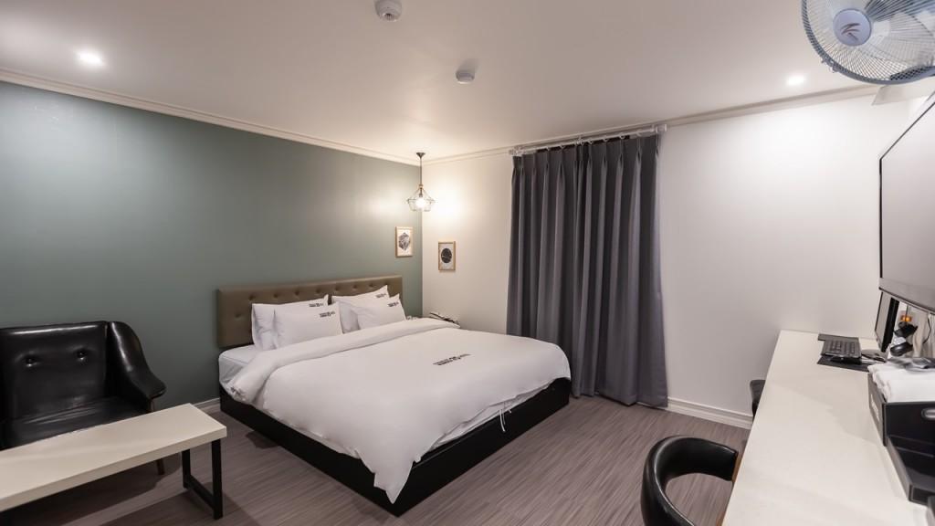 Seomyeon Station No. 25-2