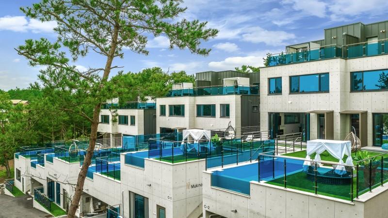 Daebudo (Yeongheungdo) Sleep Pool Villa