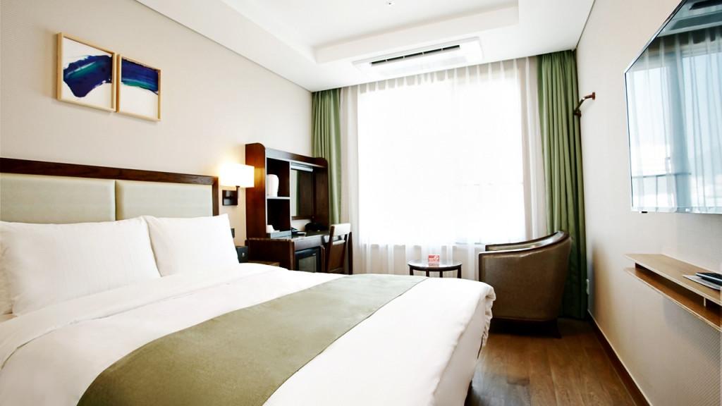 Stanford Hotel Busan-3
