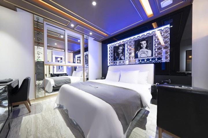 Cheonan Myeongpum Drive-in Self check-in Hotel J