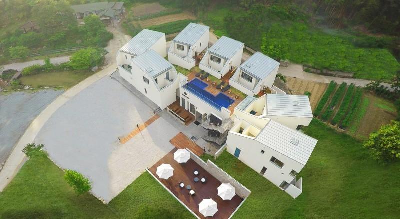 Gangneung Le Chatree Pension