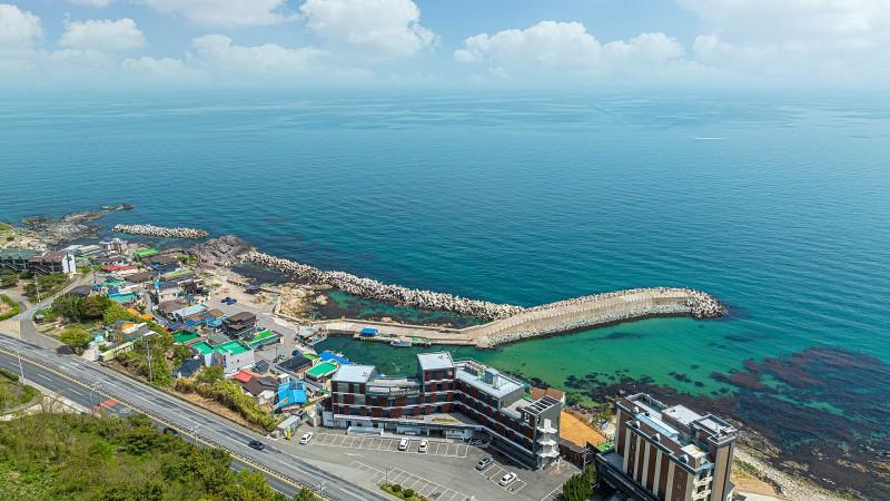 Yeongdeok Hillington Resort Pension