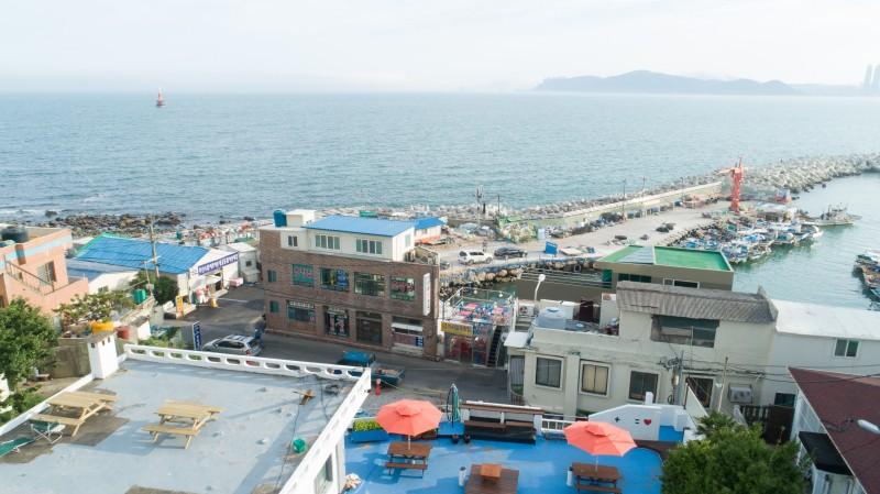 Busan Haeundae Fish Pension (Blue Line 1 minute)-9