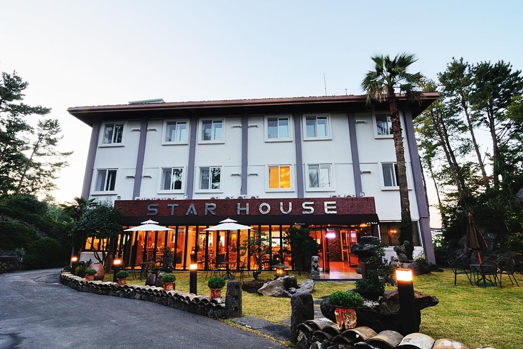 Jeju Star House