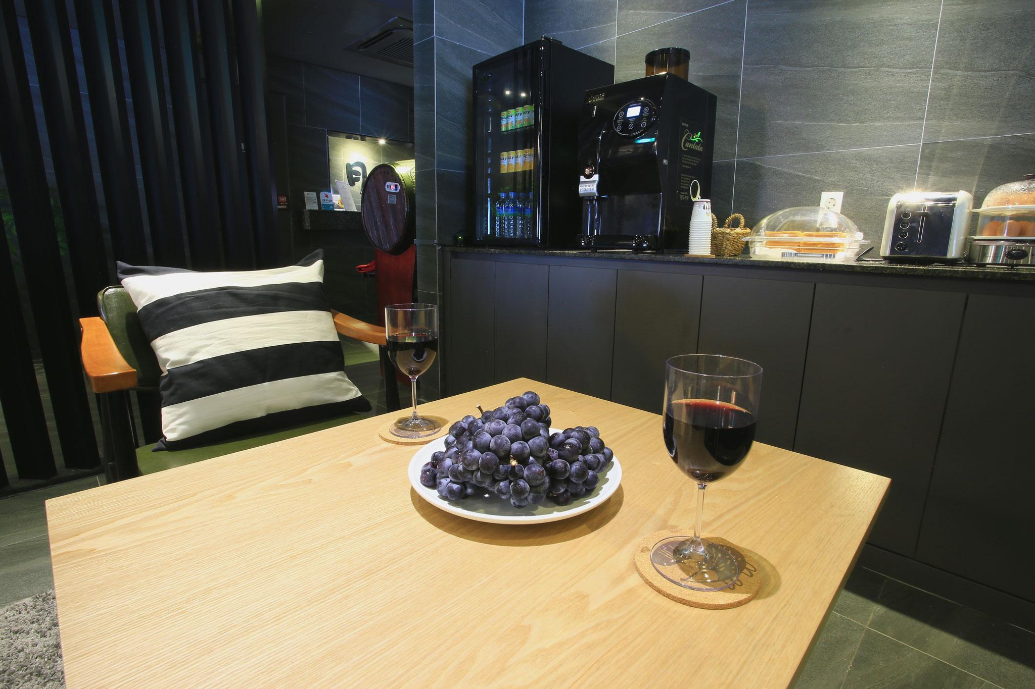 Pyeongtaek Wol Hotel-11