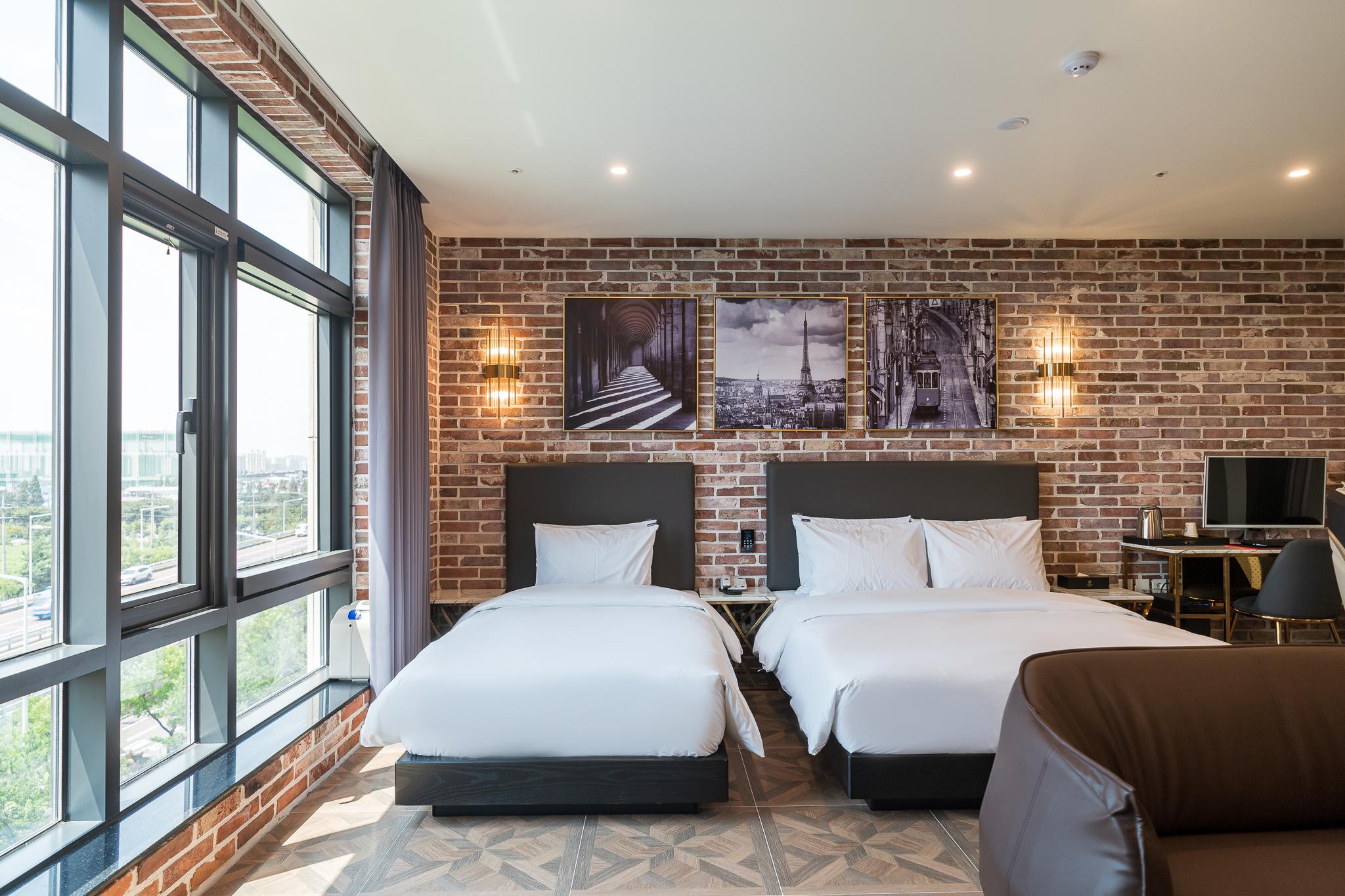 Bucheon Four Star-3