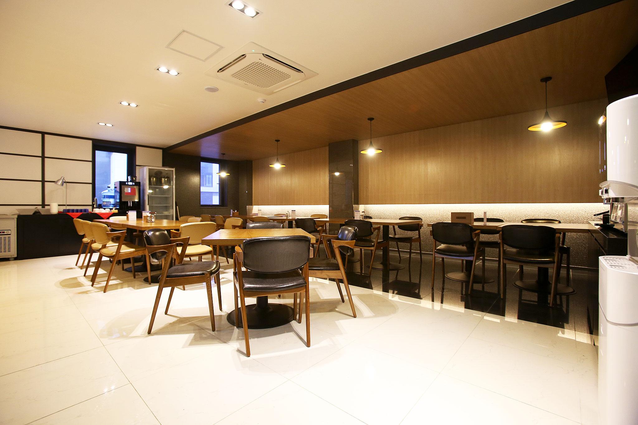 Hwaseong Elgar Tourist Hotel-15