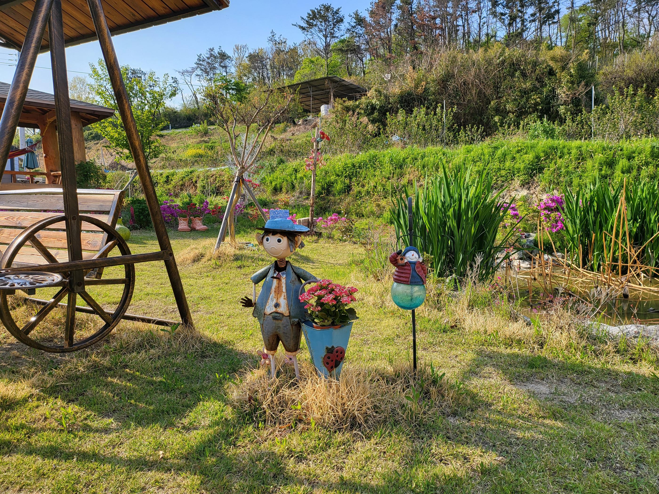 The Hue Kids Pool Vila-18