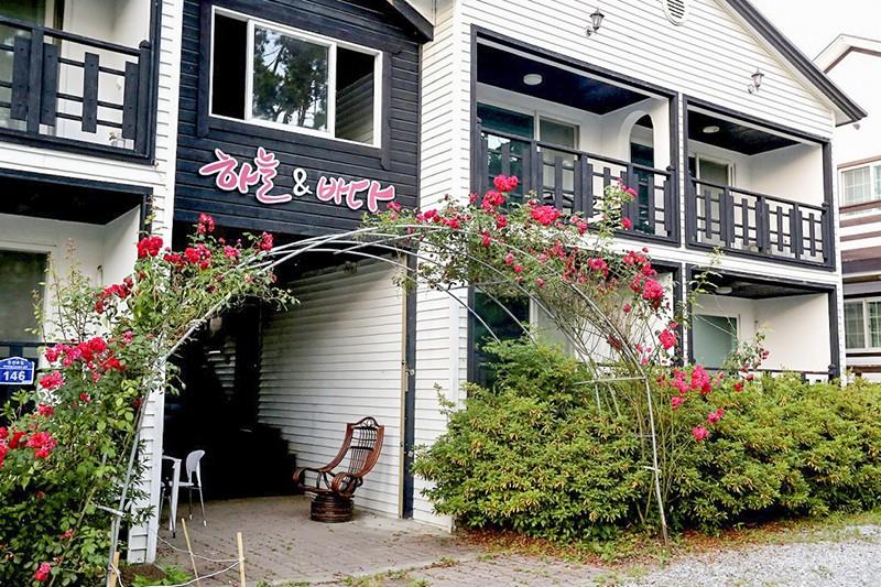 Taean (Anmyeondo) Sky and Sea Pension