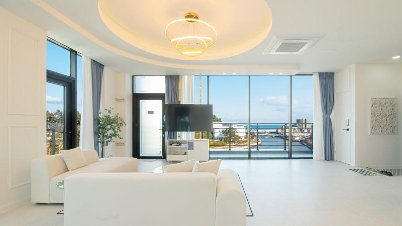 Gangneung Gyeongpo Beach Hill Pension