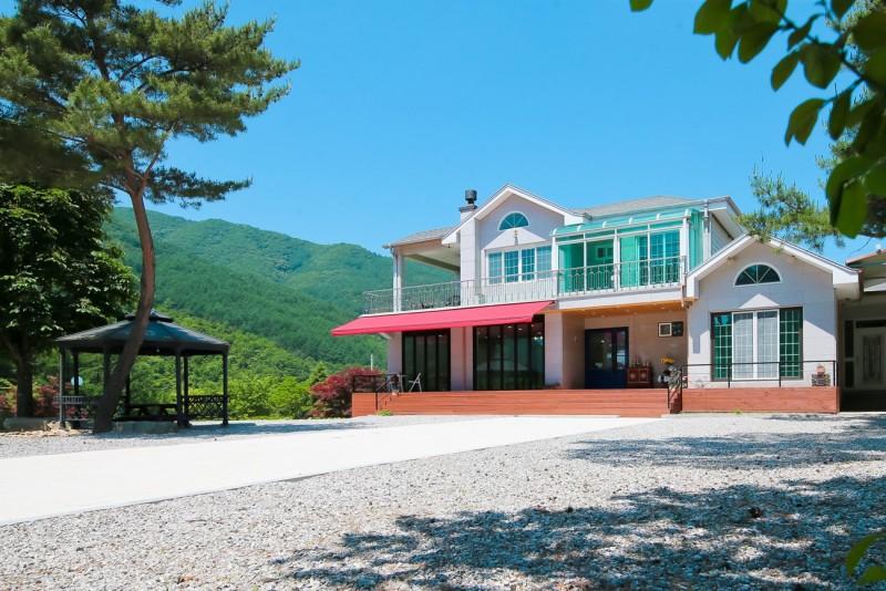 Gapyeong Primavera Pension-7