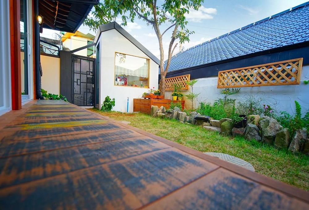 Hanok Geugot Guesthouse-15