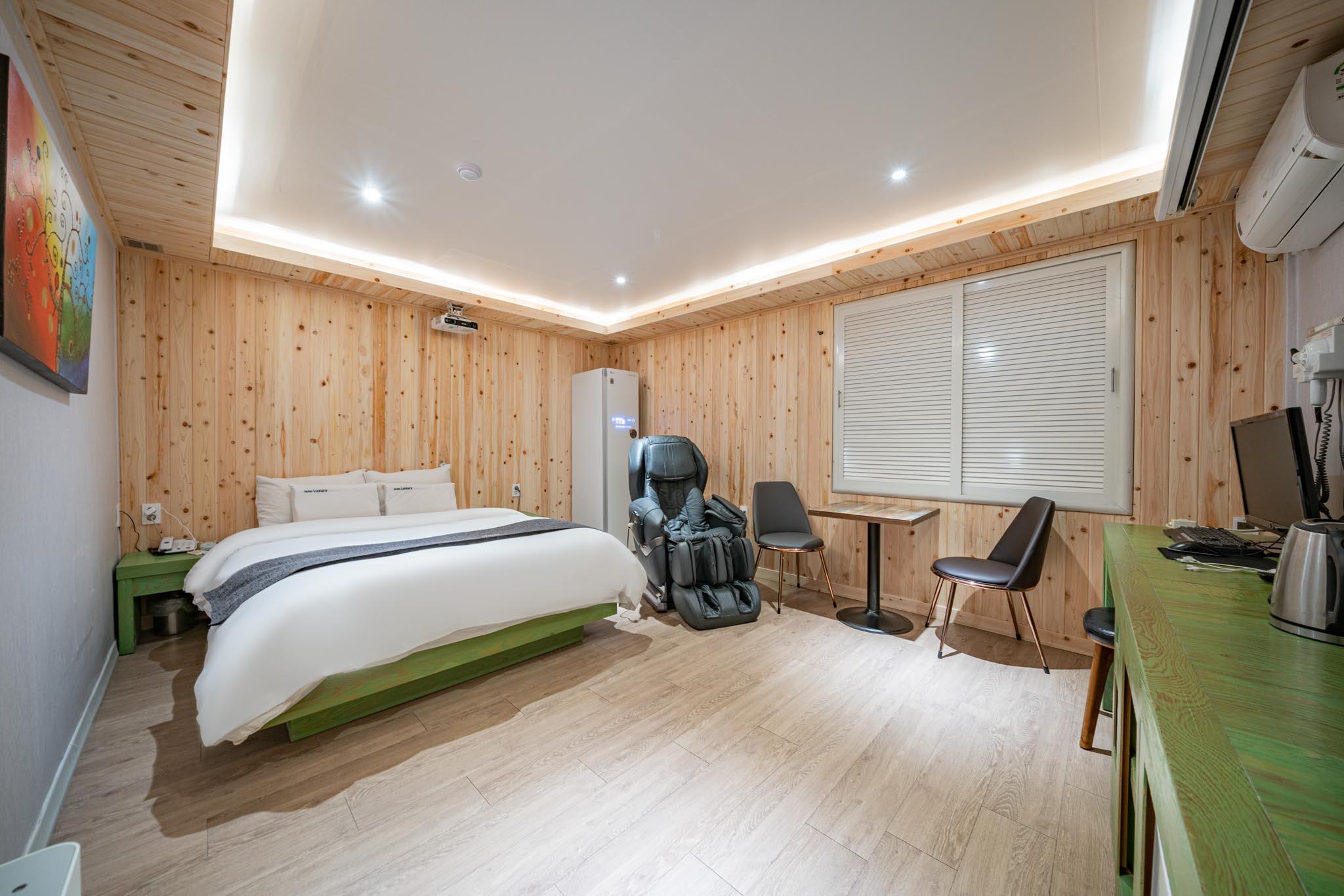 Daejeon Yuseong Luxury