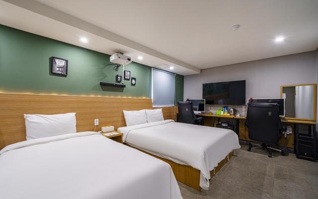 Geojedo Gohyeon Poem