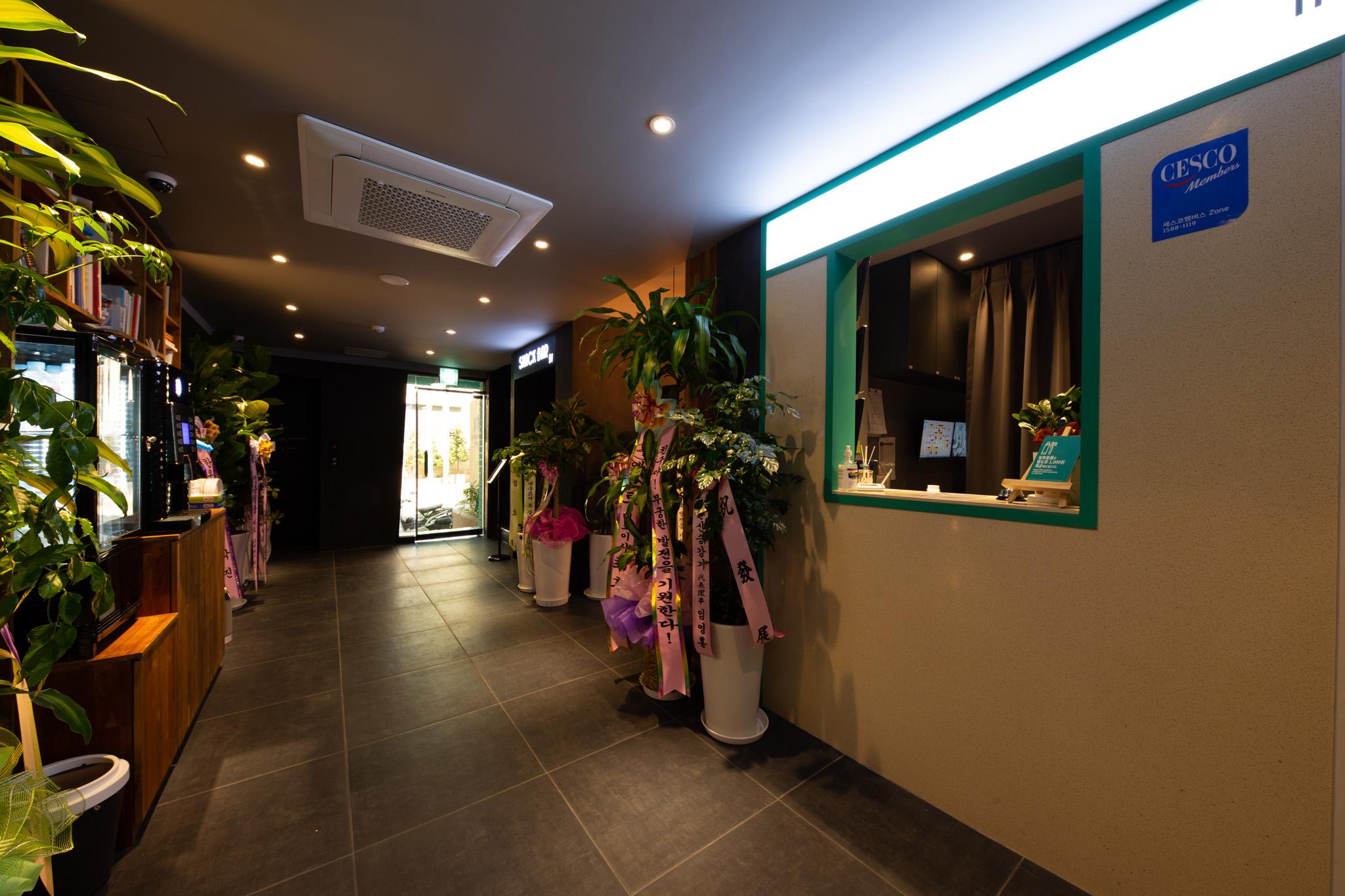 Doksan Hotel In Cafe-8