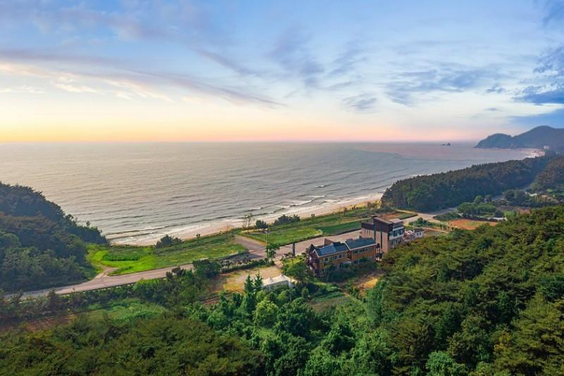 Taean (Anmyeondo) Batgae Ocean Pension