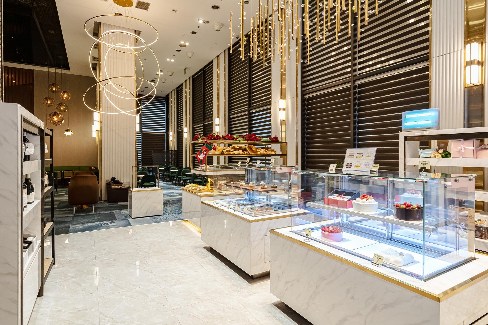 The Riverside Hotel-11