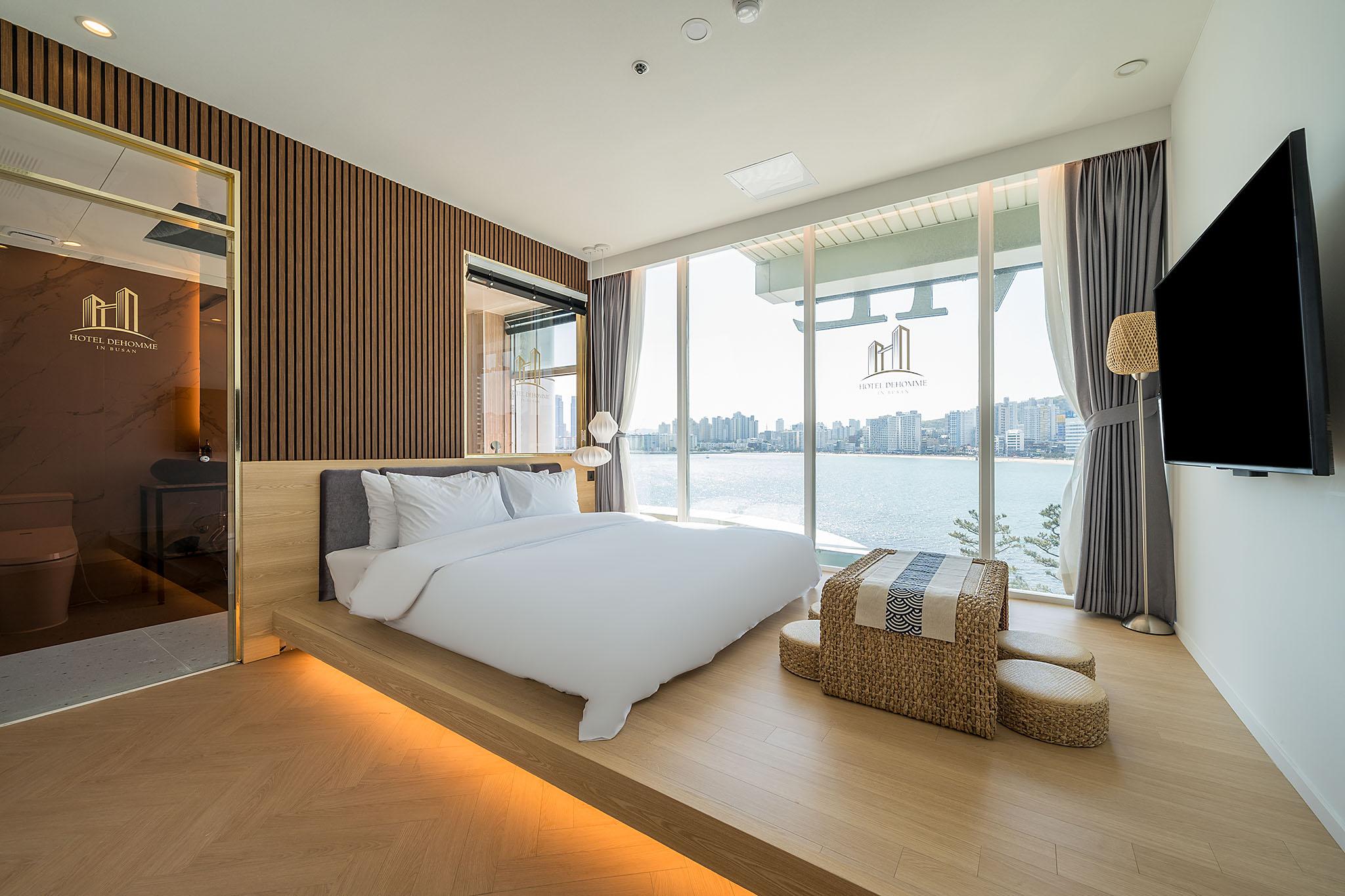 Busan Gwangalli Hotel De Homme