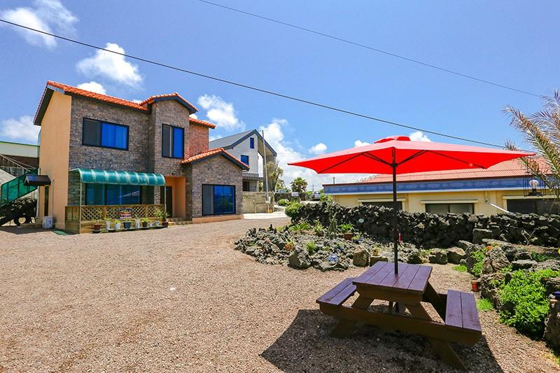 Jeju Badangnoeul Pension