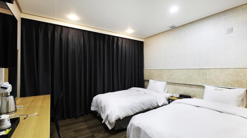 Wolmido Grand Suite Hotel-28