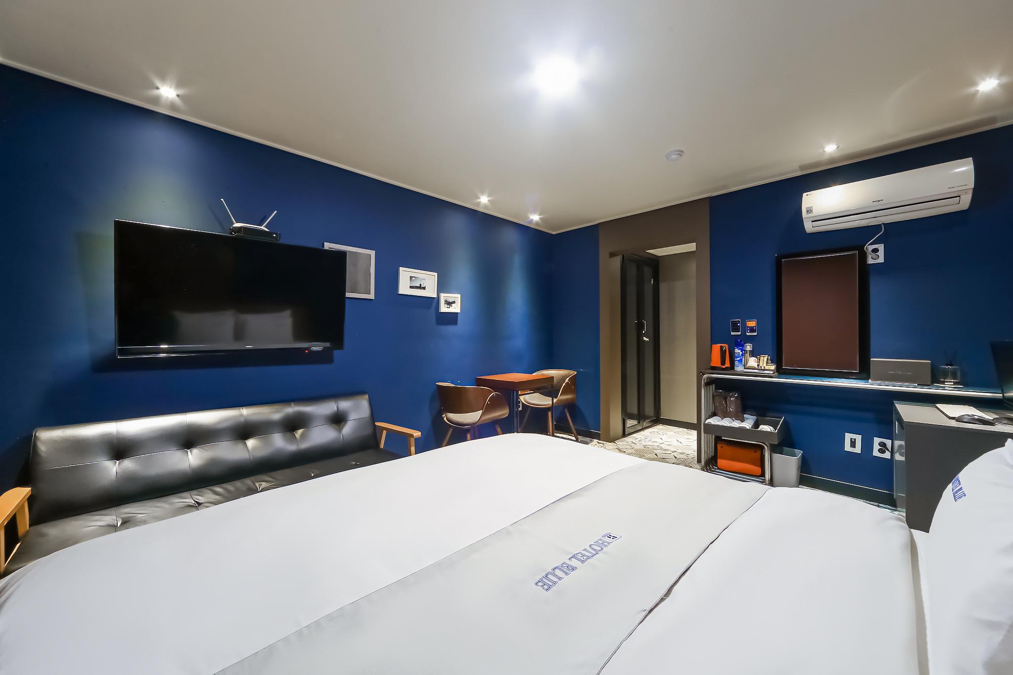 Geojedo Gohyeon Hotel Blue