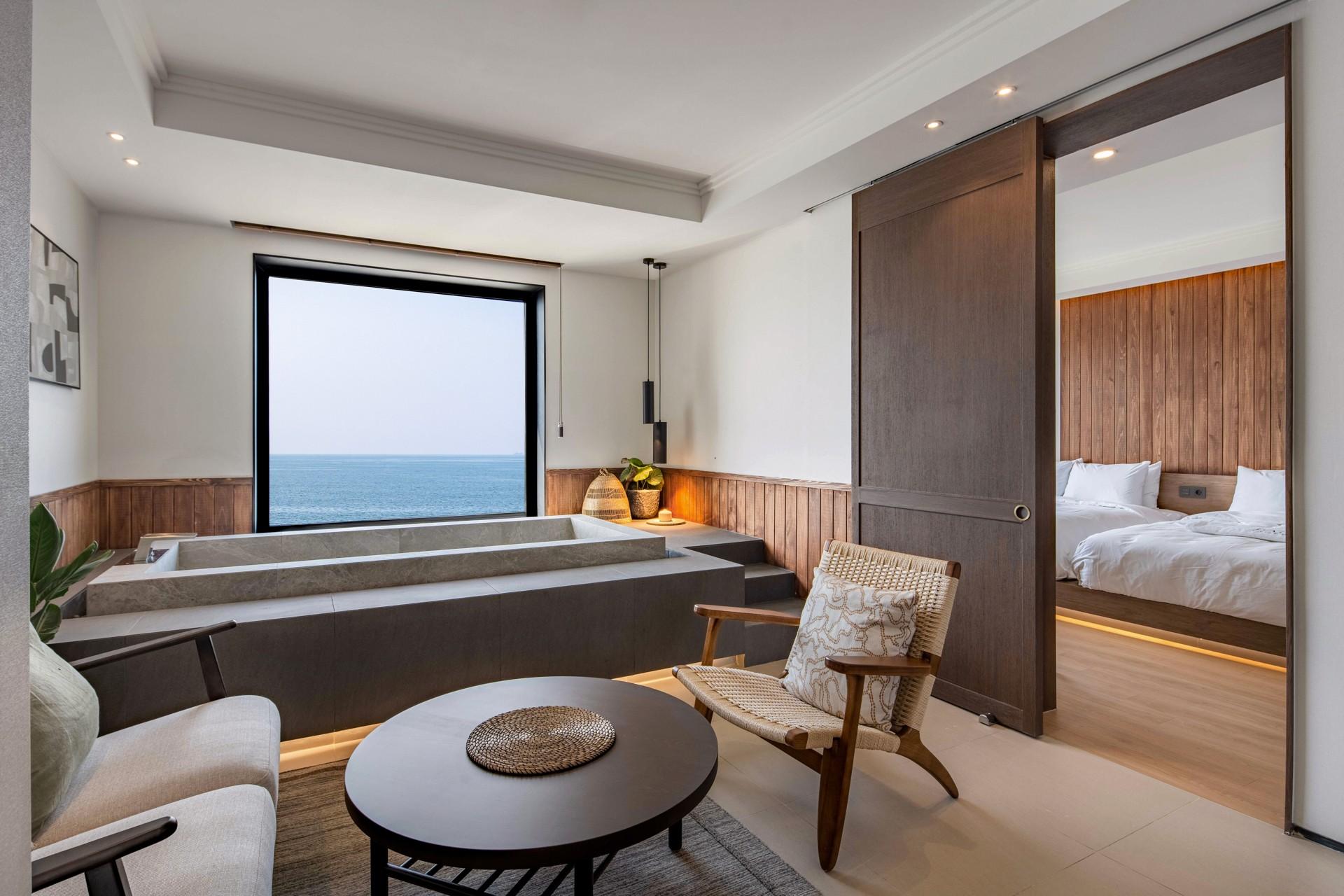 Sunset Suite