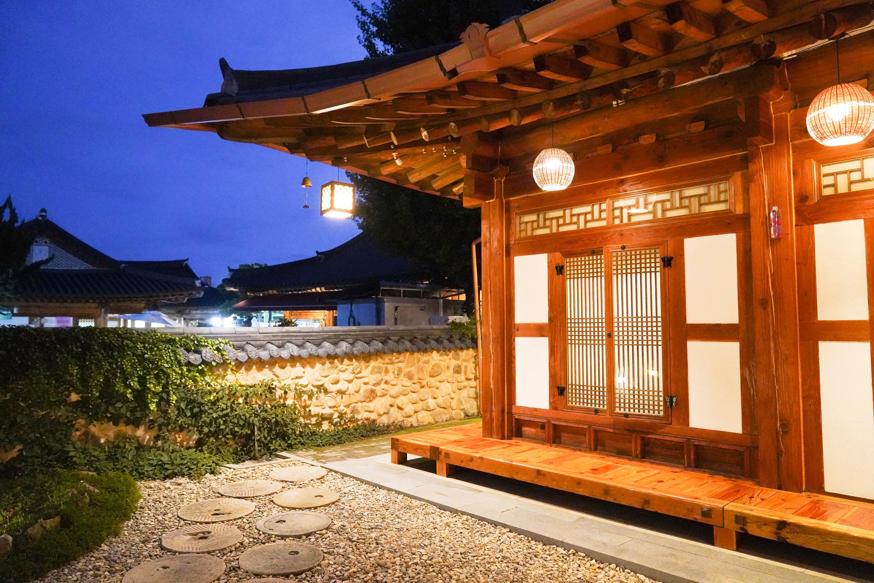 Jeonju Hanok Village Samrakheon Pension-8
