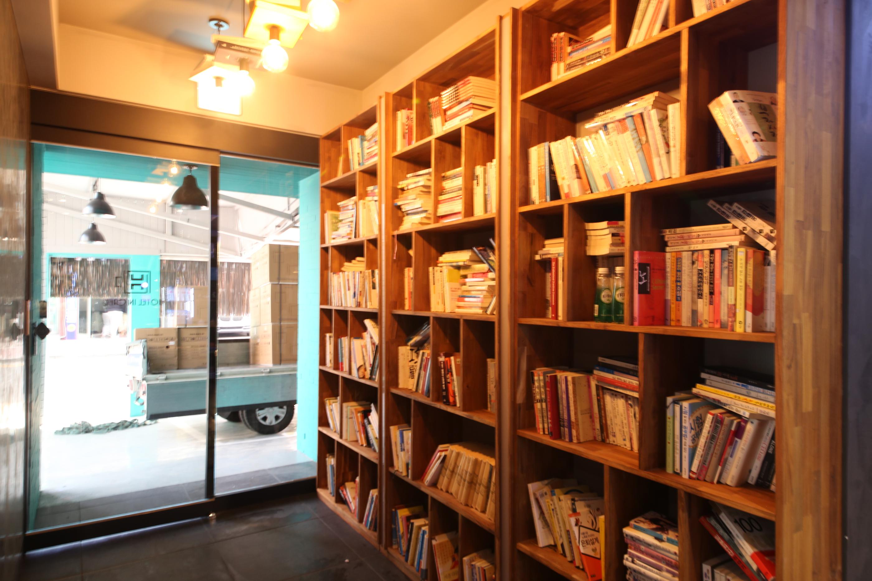 Doksan Hotel In Cafe-3