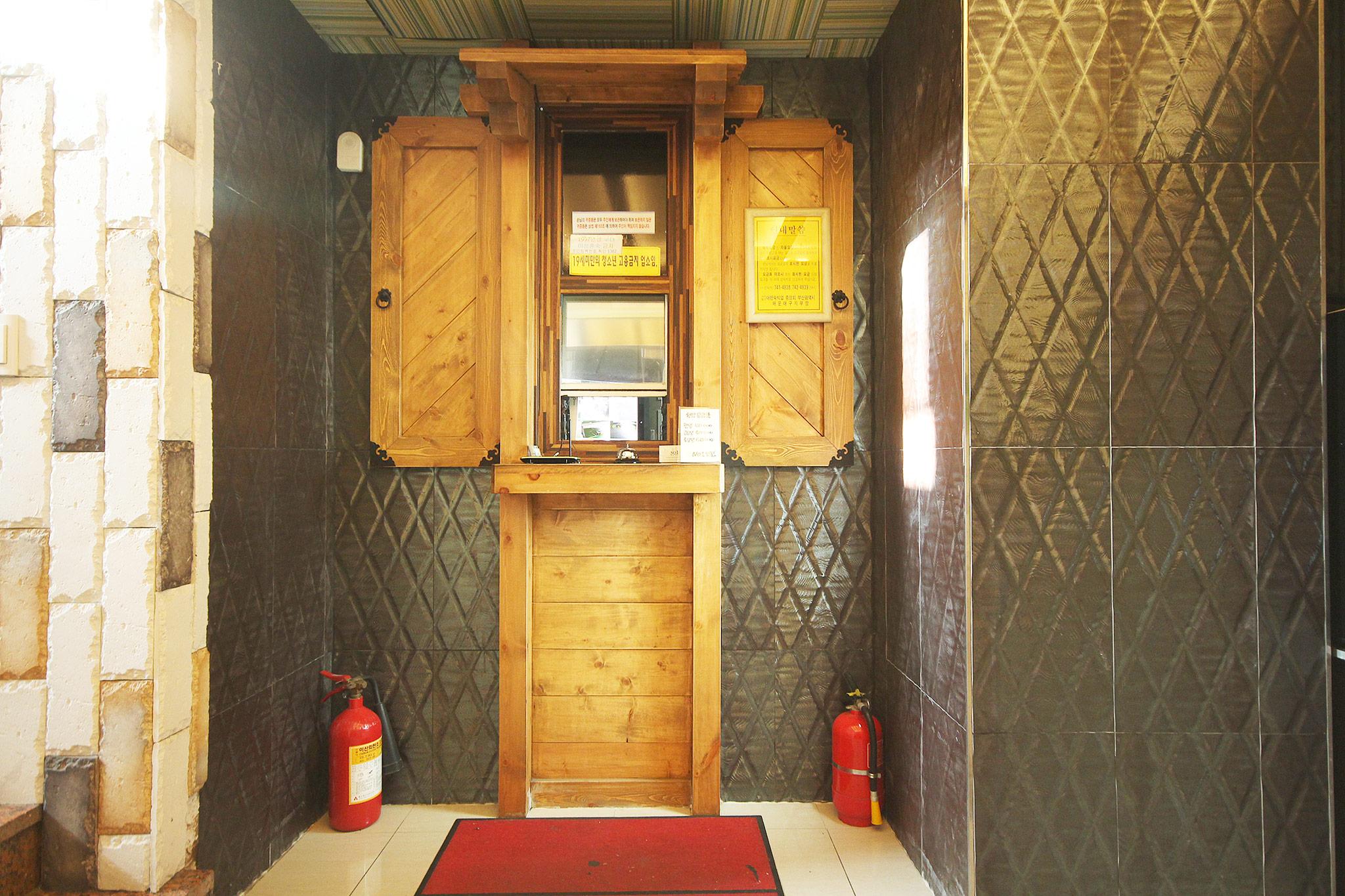 Busan Jaesong-dong NO.1-4