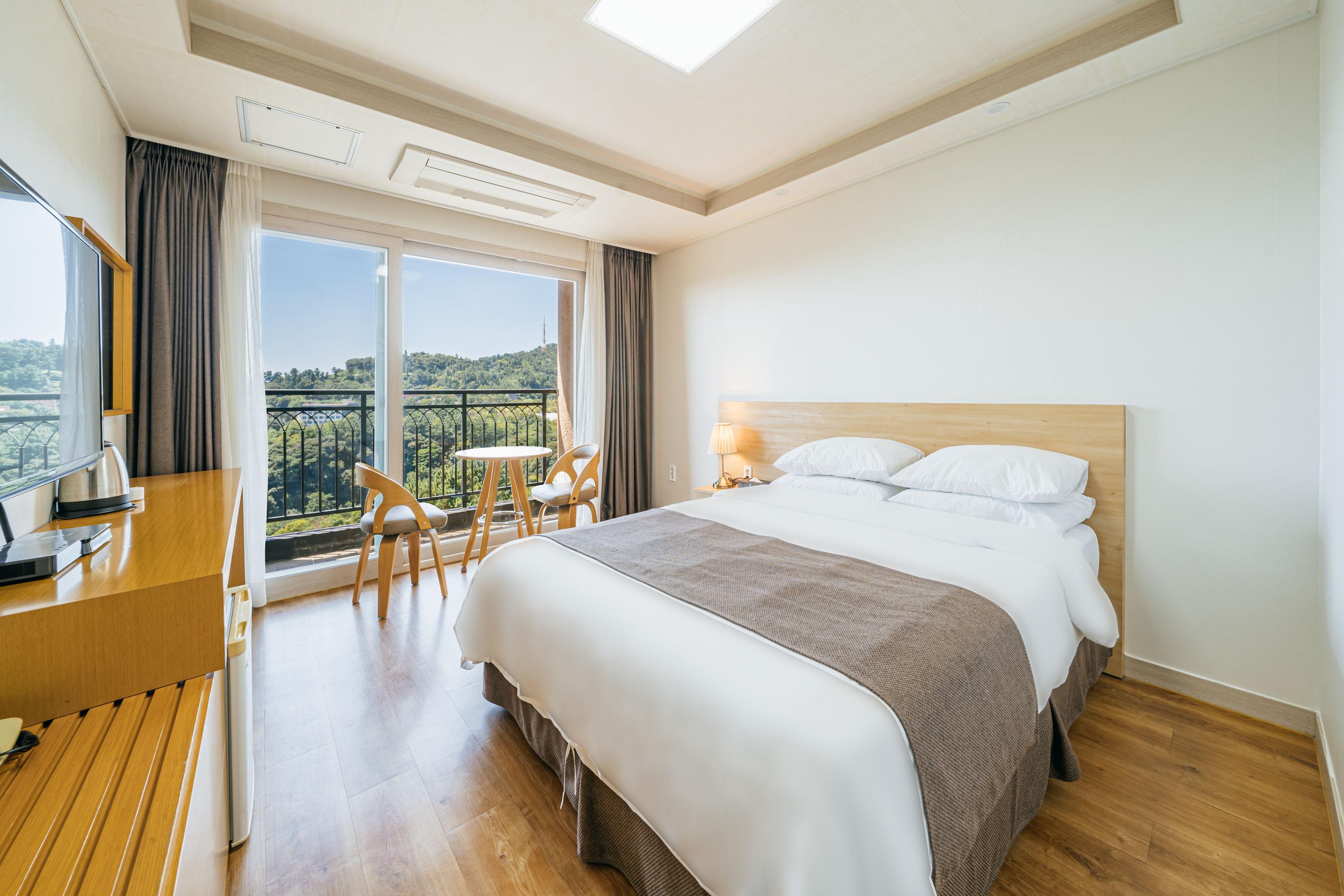 Seogwipo Lavender Hotel